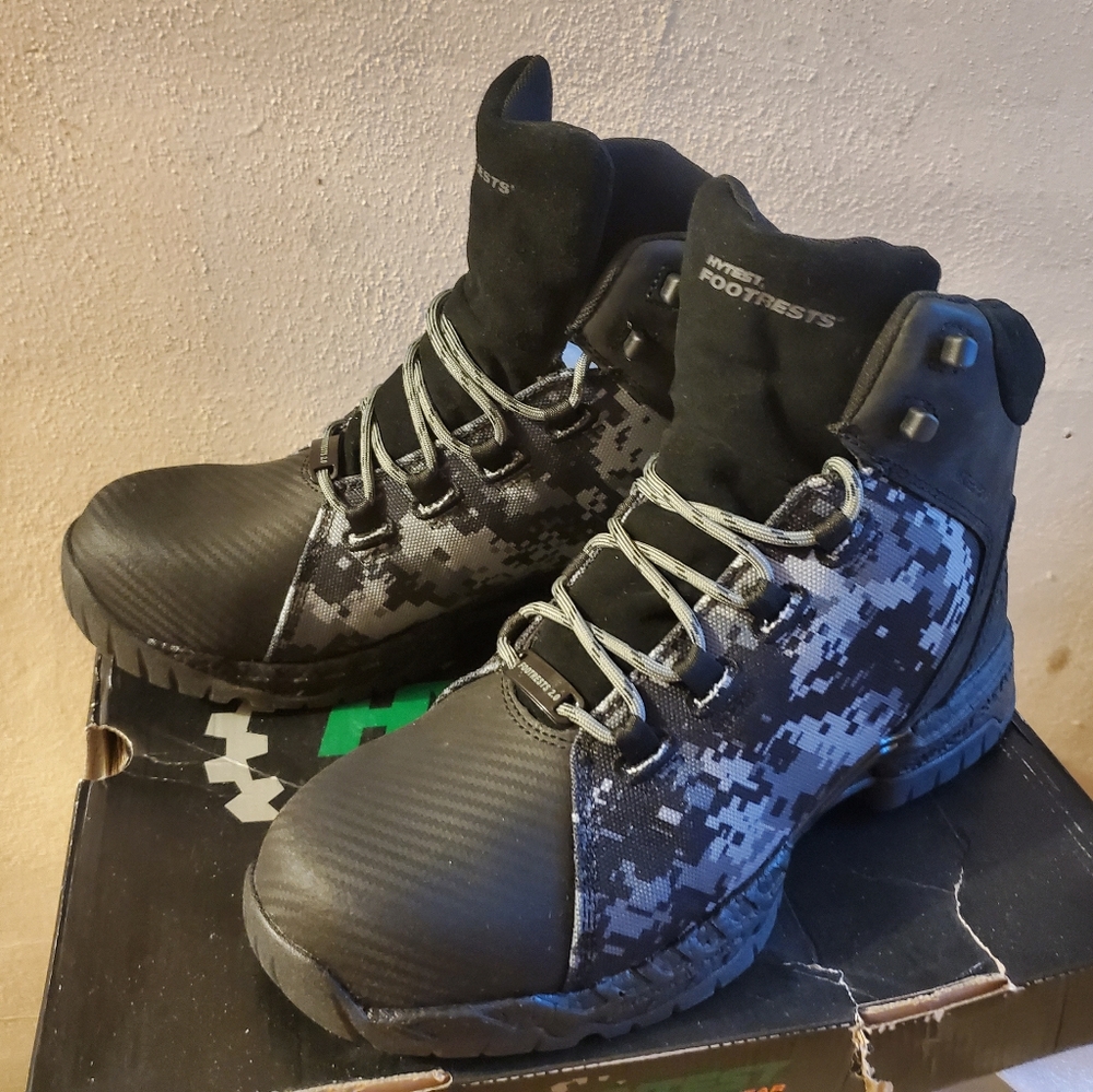 Hytest footrests urban camo safety boots NEW IN BOX! *RARE* designer collection